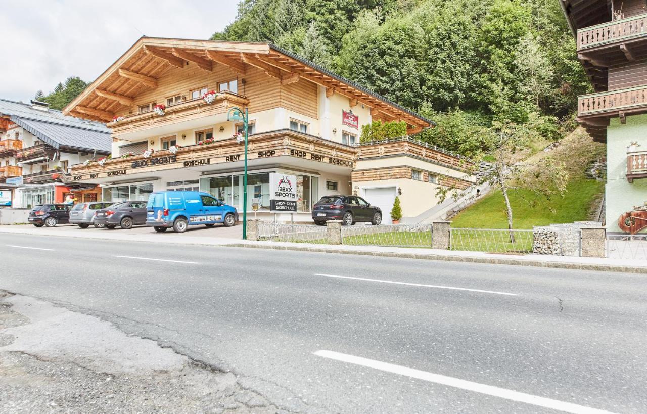 Appartements Haus Alexander Saalbach-Hinterglemm Zewnętrze zdjęcie